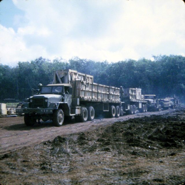 506th (Long Giao) 1166 - Class I Crated 1600cuft Reefer on T (640x639)