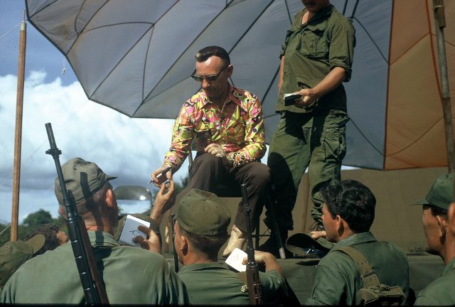 7 Xuan Loc - Hank Snow Show - 24 Dec 1966 c (640x432)
