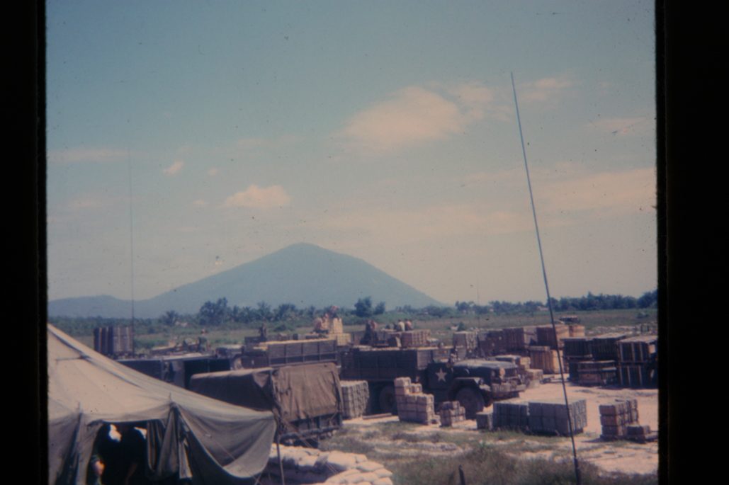 80678317-SLD-005-0015