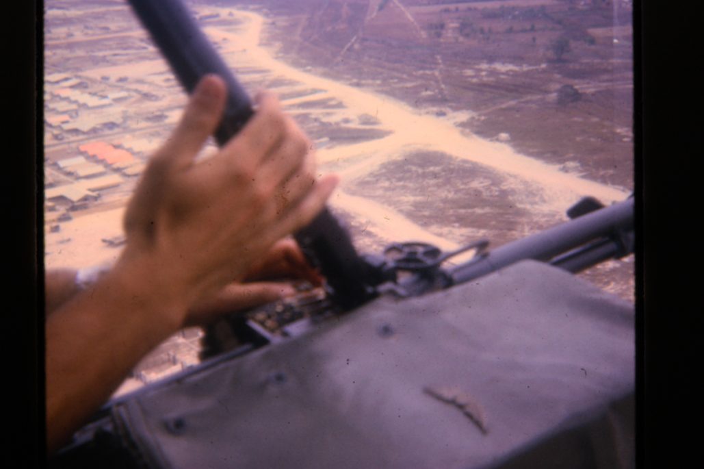 80678317-SLD-005-0071