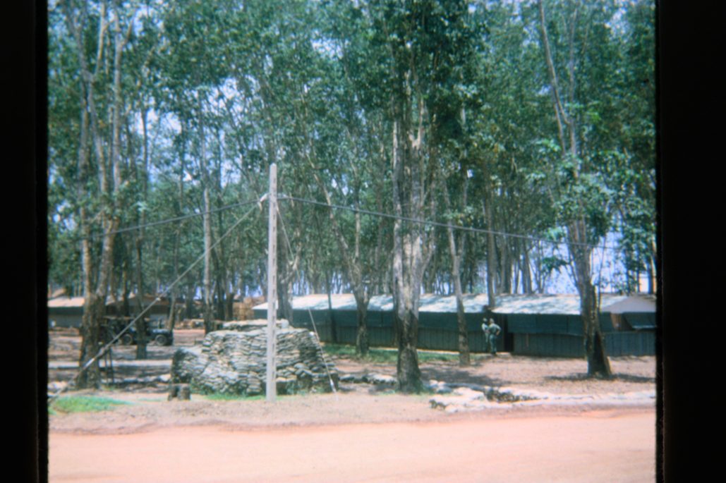 80678317-SLD-005-0075