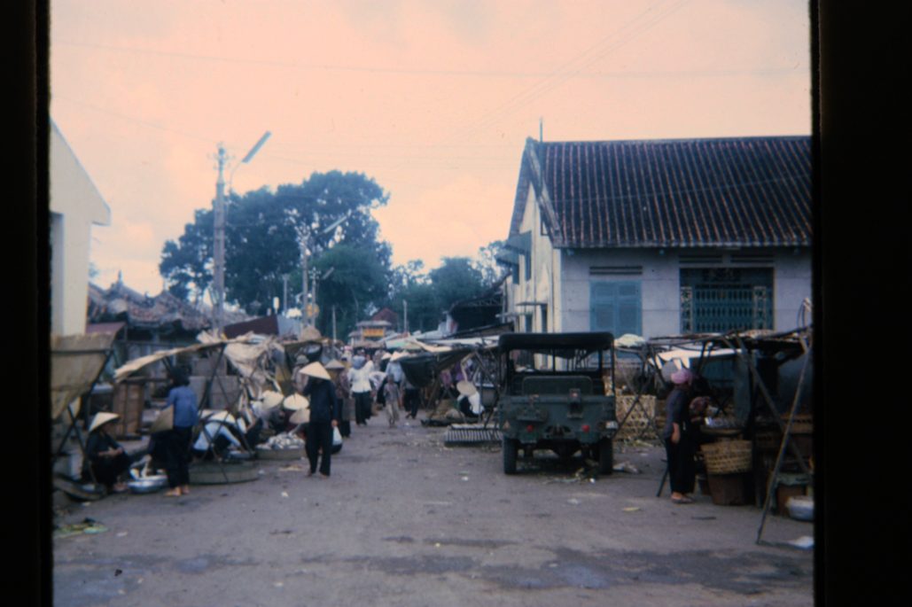 80678317-SLD-005-0091