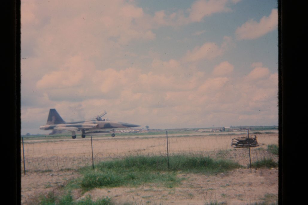 80678317-SLD-005-0170