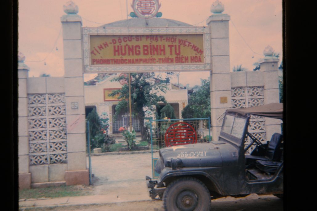 80678317-SLD-005-0194