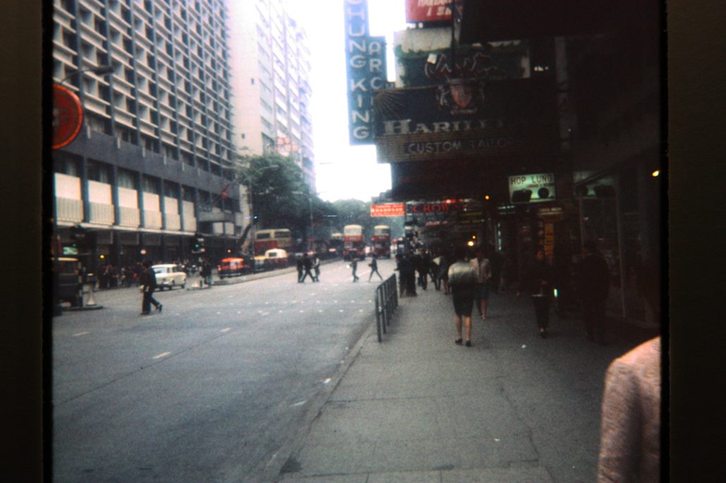 80678317-SLD-005-0211