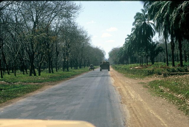 Convoy - Long Binh to Xuan Loc - abt Oct 1966 - 28 (640x432)