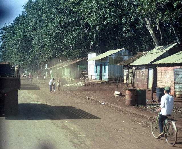 Convoy - Long Binh to Xuan Loc - abt Oct 1966 - village (640x523)