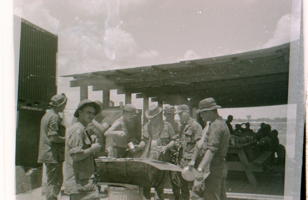 Nam 024